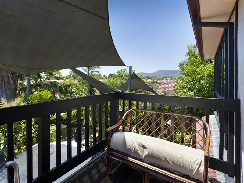 13 Fernlea Avenue, Rowville VIC 3178