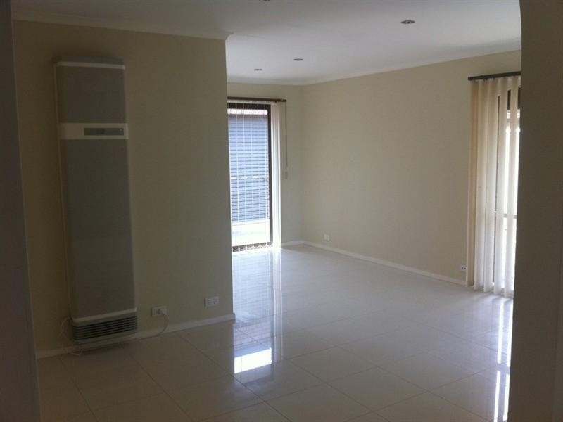 19 Judith Street, Dandenong North VIC 3175