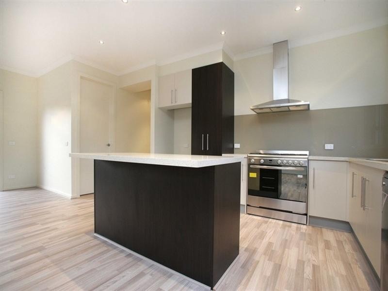 1/1584 Dandenong Road, Huntingdale VIC 3166