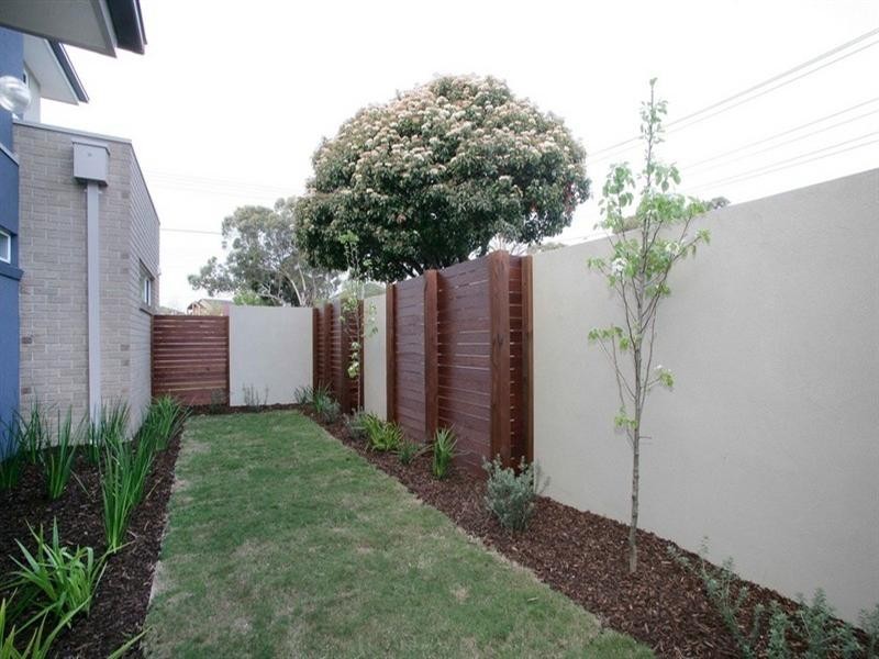 1/1584 Dandenong Road, Huntingdale VIC 3166