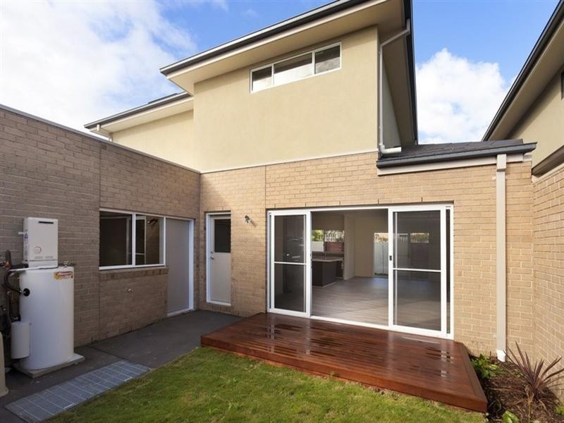 1/1584 Dandenong Road, Huntingdale VIC 3166