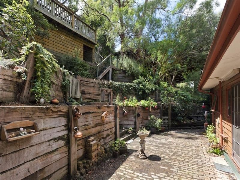 30 Illawarra Avenue, Rowville VIC 3178