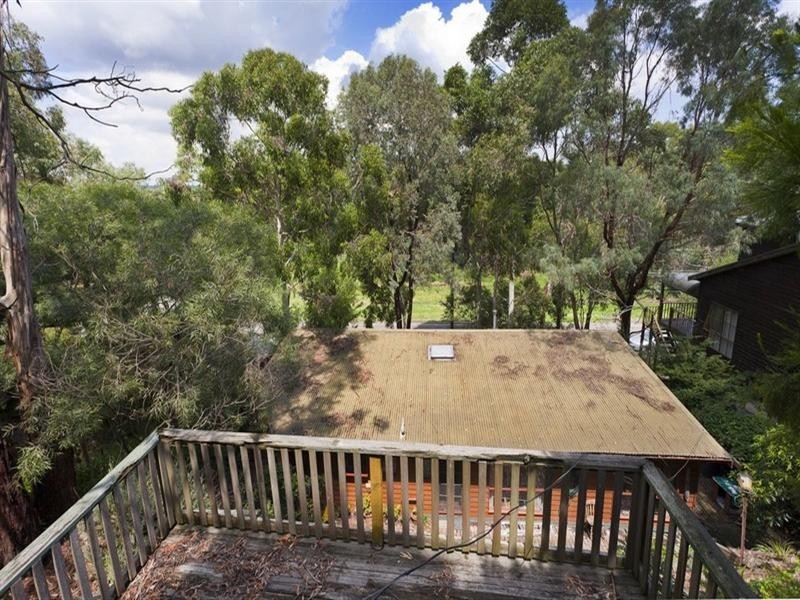 30 Illawarra Avenue, Rowville VIC 3178