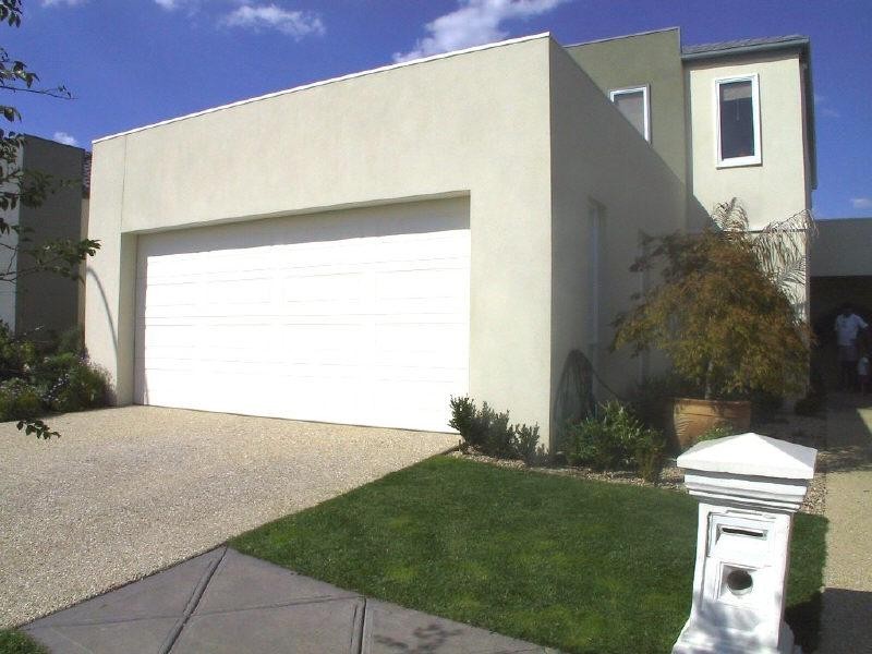 74 Sovereign Manors Crescentescen, Rowville VIC 3178