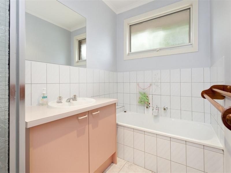 6 Jando Court, Rowville VIC 3178