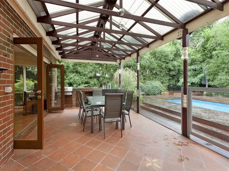 40 Waradgery Drive, Rowville VIC 3178