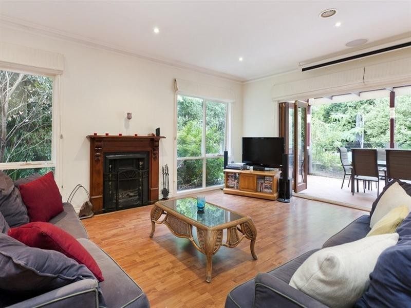 40 Waradgery Drive, Rowville VIC 3178