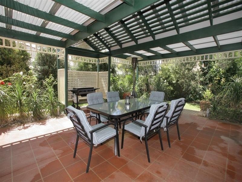 9 Armstrong Drive, Rowville VIC 3178