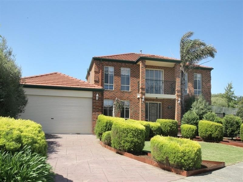 9 Armstrong Drive, Rowville VIC 3178