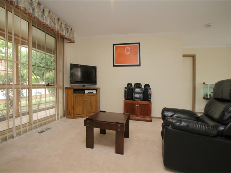 1 Gilligans Court, Rowville VIC 3178