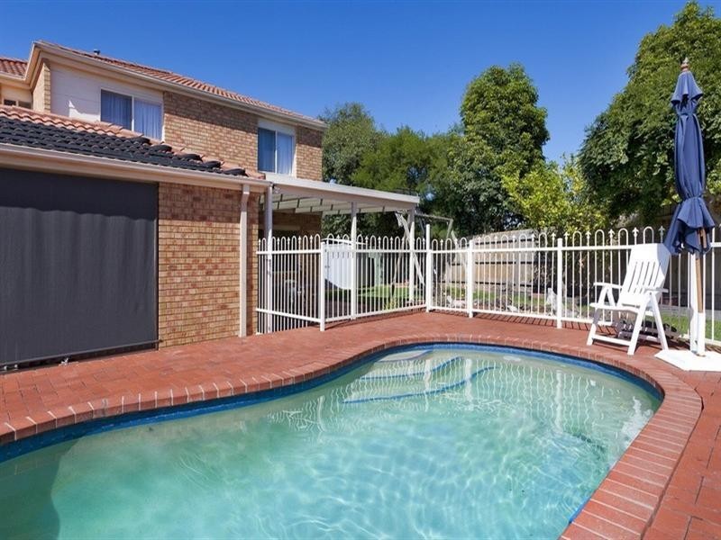 8 Wahroonga Court, Rowville VIC 3178