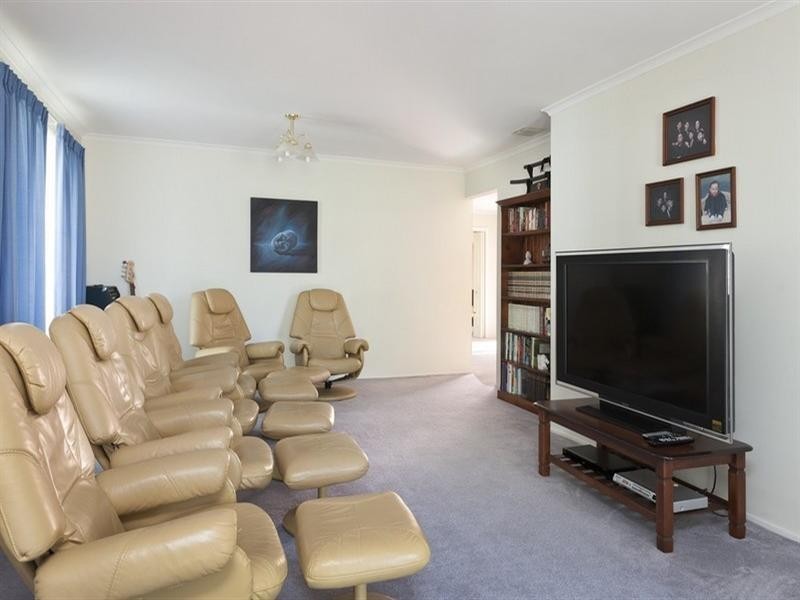 8 Wahroonga Court, Rowville VIC 3178