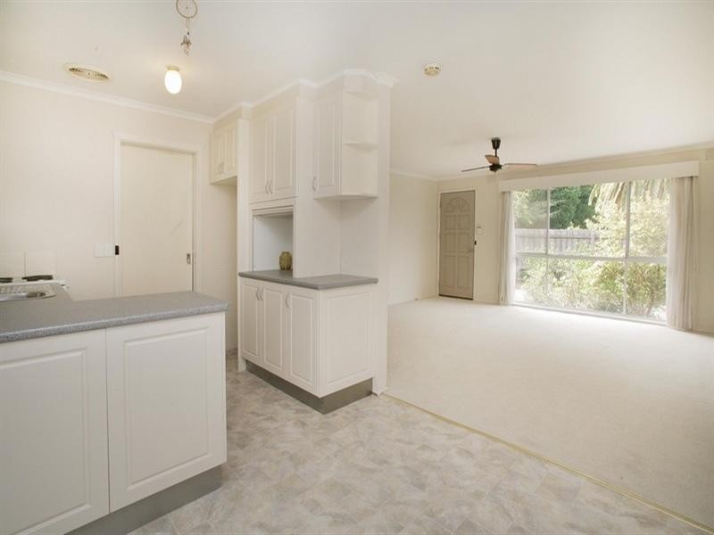 2/2 Elizabeth Court, Rowville VIC 3178