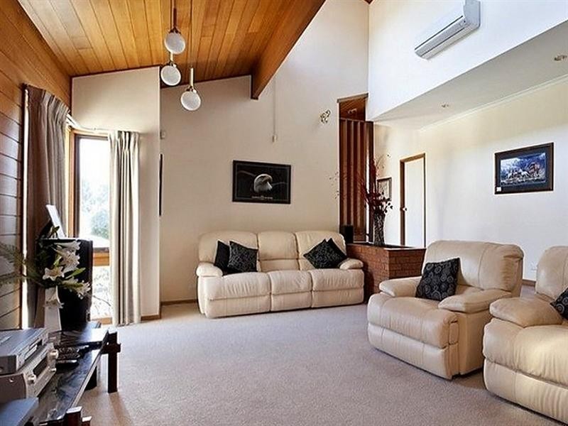 2 Barellan Close, Rowville VIC 3178