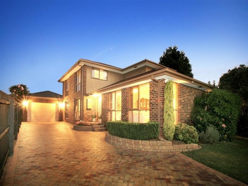 4 Stepney Court, Rowville VIC 3178