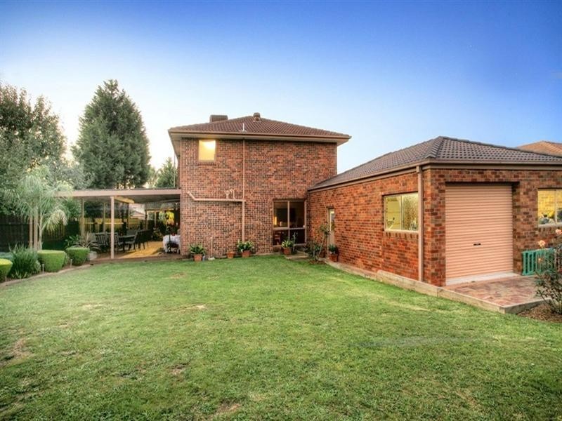 4 Stepney Court, Rowville VIC 3178