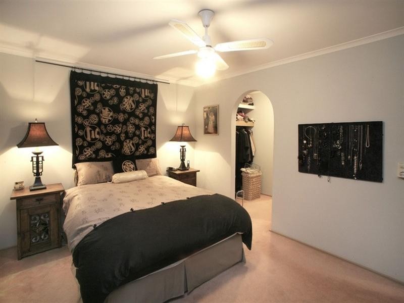 4 Stepney Court, Rowville VIC 3178