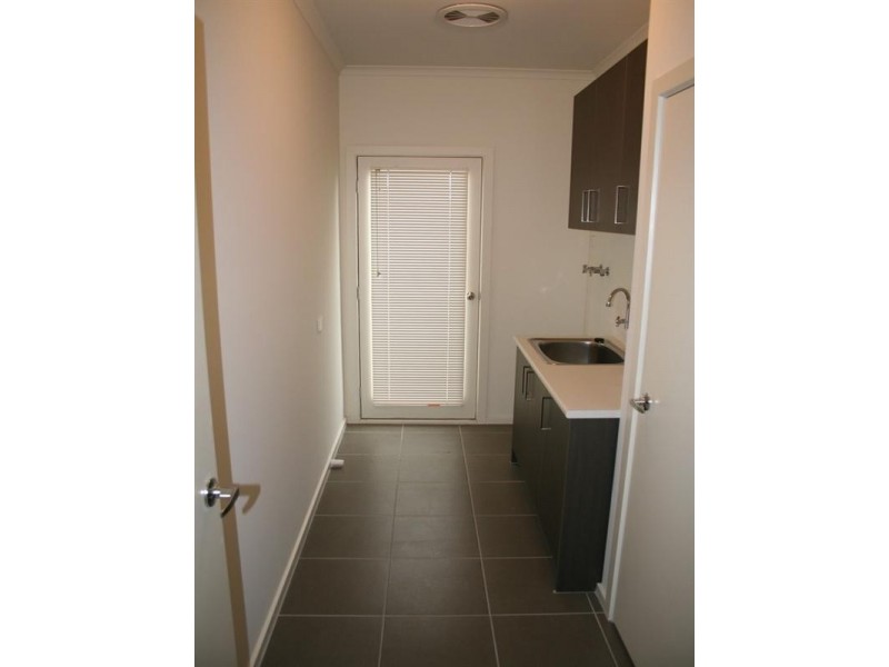 32 Gearon Avenue, Rowville VIC 3178