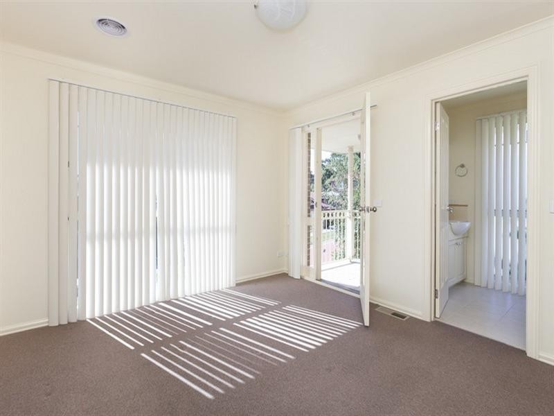 10 Anniversary Place, Rowville VIC 3178