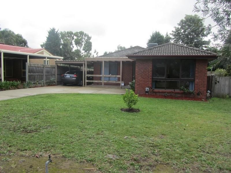 17 Bexsarm Crescent, Rowville VIC 3178