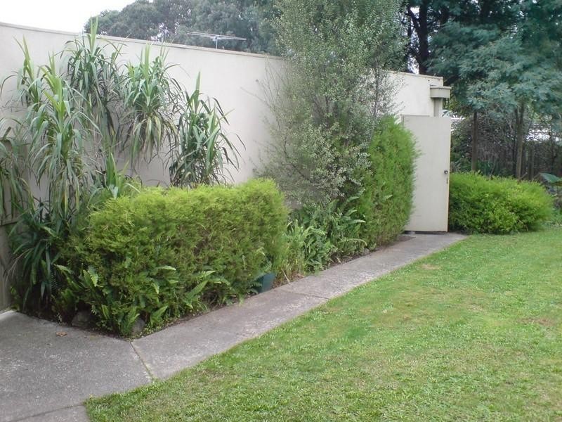 14 Mantung Crescent, Rowville VIC 3178