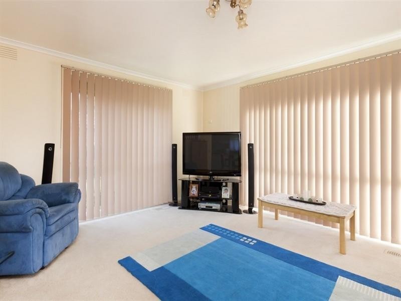 14 Holbein Court, Scoresby VIC 3179