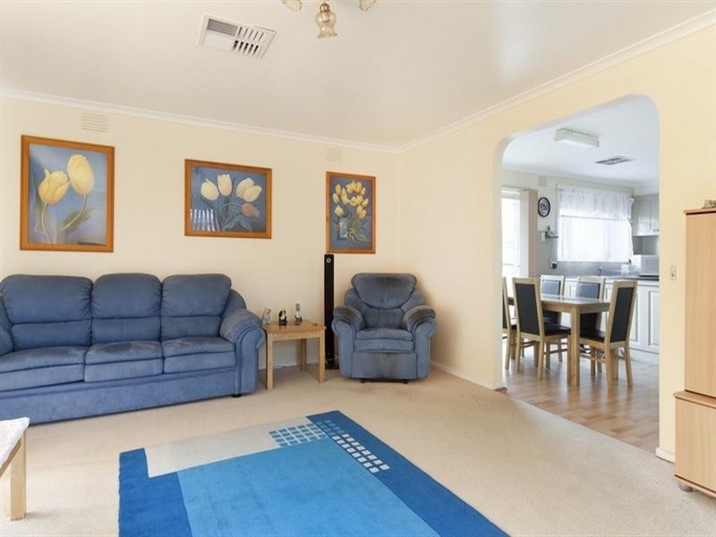 14 Holbein Court, Scoresby VIC 3179