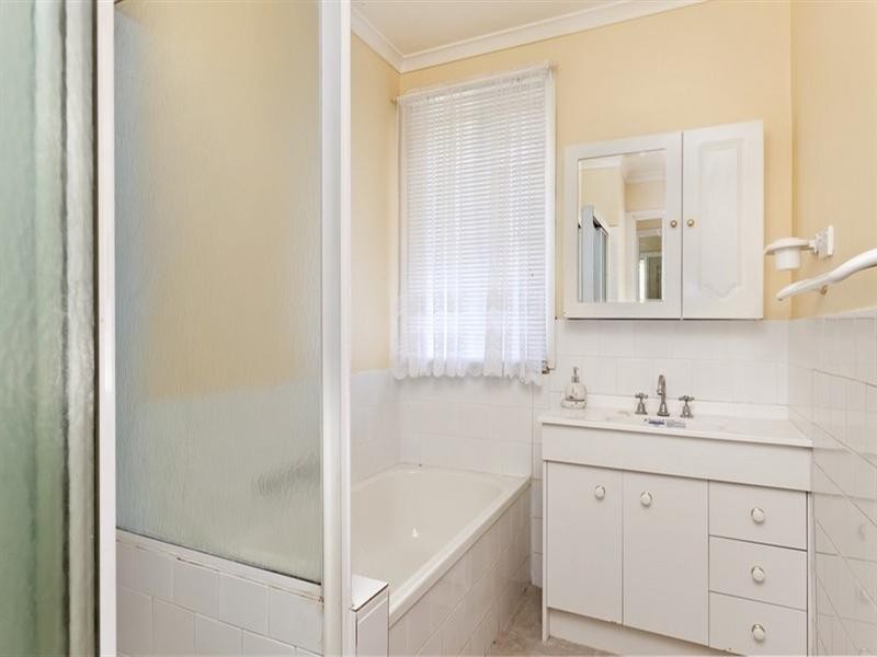 14 Holbein Court, Scoresby VIC 3179