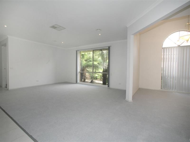 11 Kalimna Avenue, Rowville VIC 3178