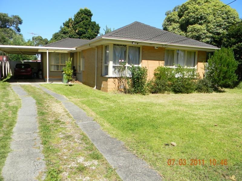 12 Philip Road, Knoxfield VIC 3180