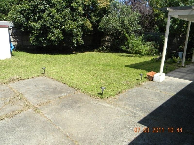 12 Philip Road, Knoxfield VIC 3180