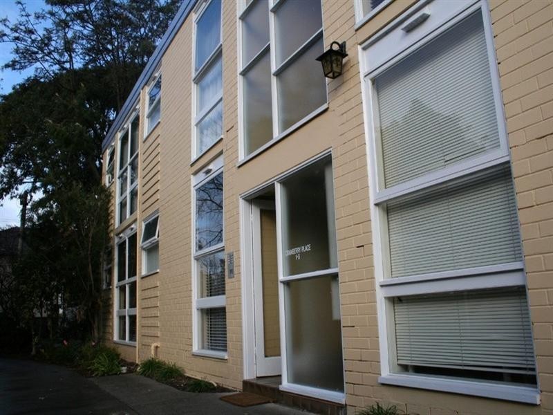 8/173 Murrumbeena Road, Carnegie VIC 3163