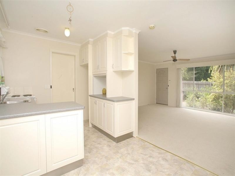 2/2 Elizabeth Court, Rowville VIC 3178