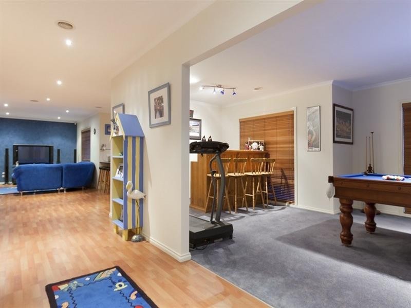 6 Wolseley Place, Rowville VIC 3178