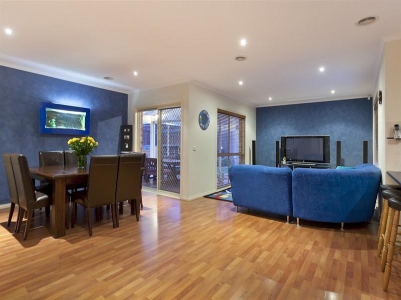 6 Wolseley Place, Rowville VIC 3178