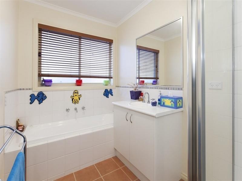 6 Wolseley Place, Rowville VIC 3178