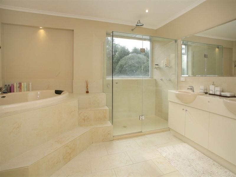 30 Carrara Road, Rowville VIC 3178