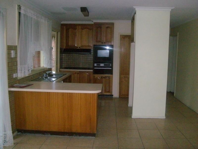 8 Cotter Court, Rowville VIC 3178