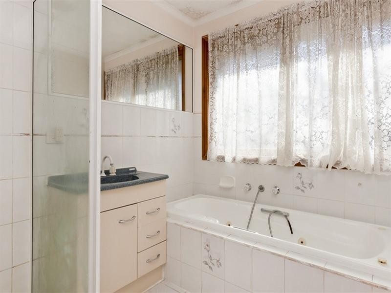 12 Bianca Court, Rowville VIC 3178