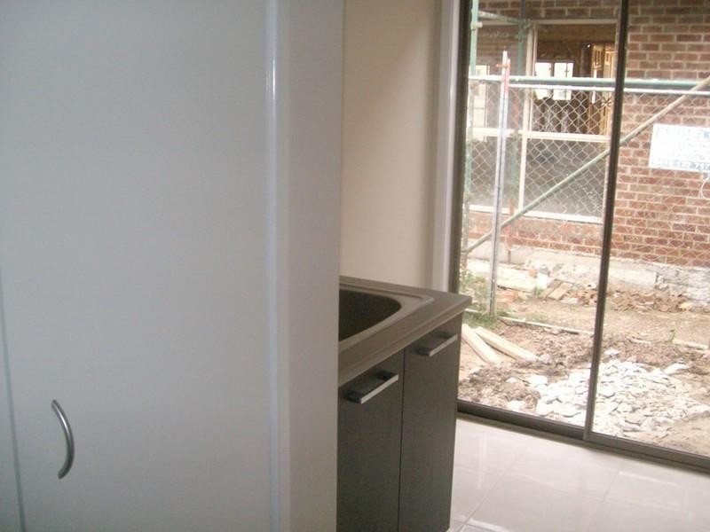 70 Mountainview Boulevard, Cranbourne North VIC 3977