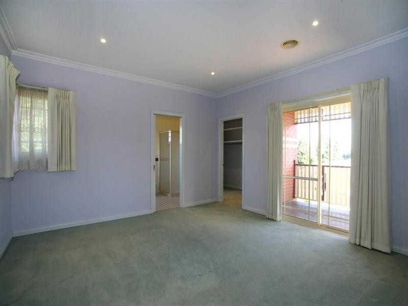 20 Richard Court, Rowville VIC 3178