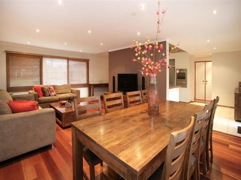 7 Fernlea Avenue, Rowville VIC 3178