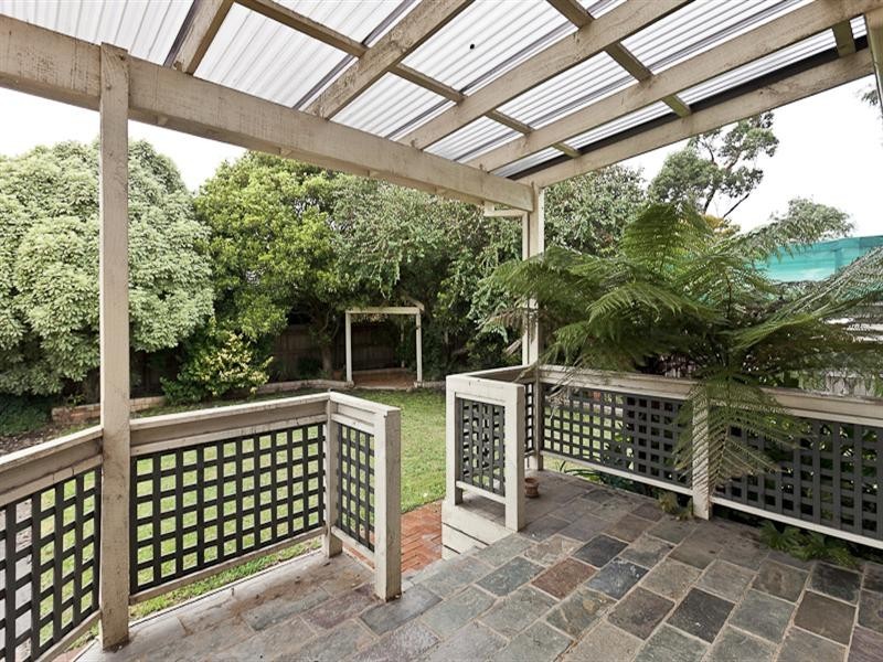 31 Le Gallienne Crescent, Mulgrave VIC 3170