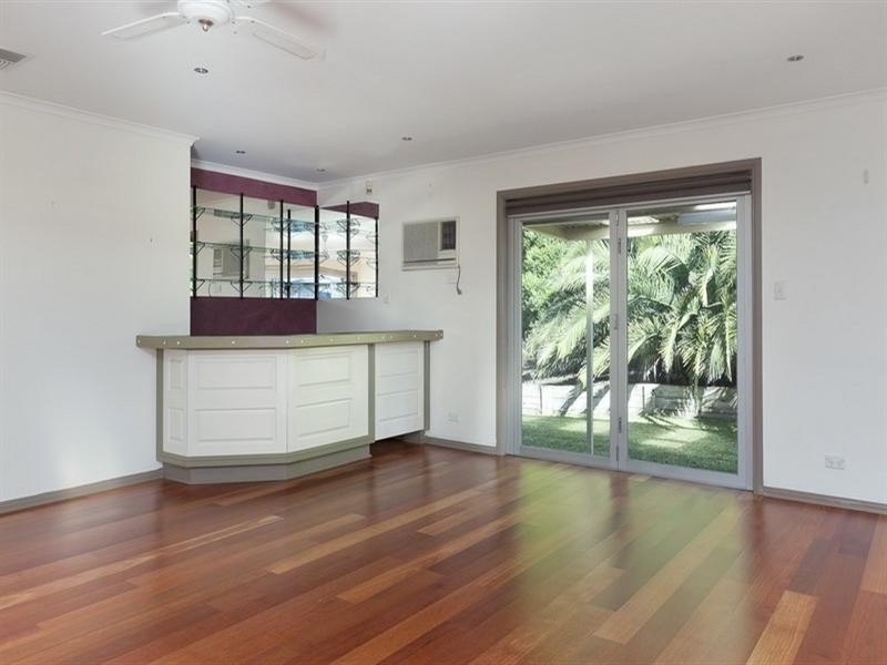 2 Shearer Drive, Rowville VIC 3178