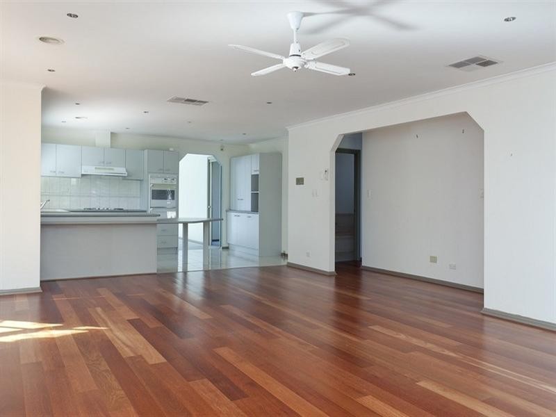 2 Shearer Drive, Rowville VIC 3178