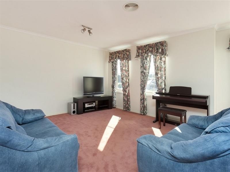 29-30 Malanie Close, Narre Warren North VIC 3804