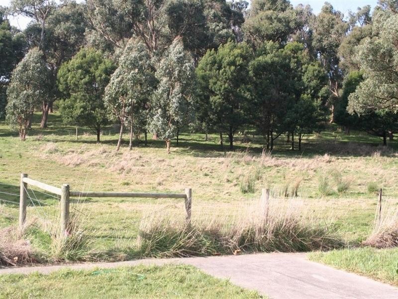 46 Sherwood Way, Lysterfield VIC 3156