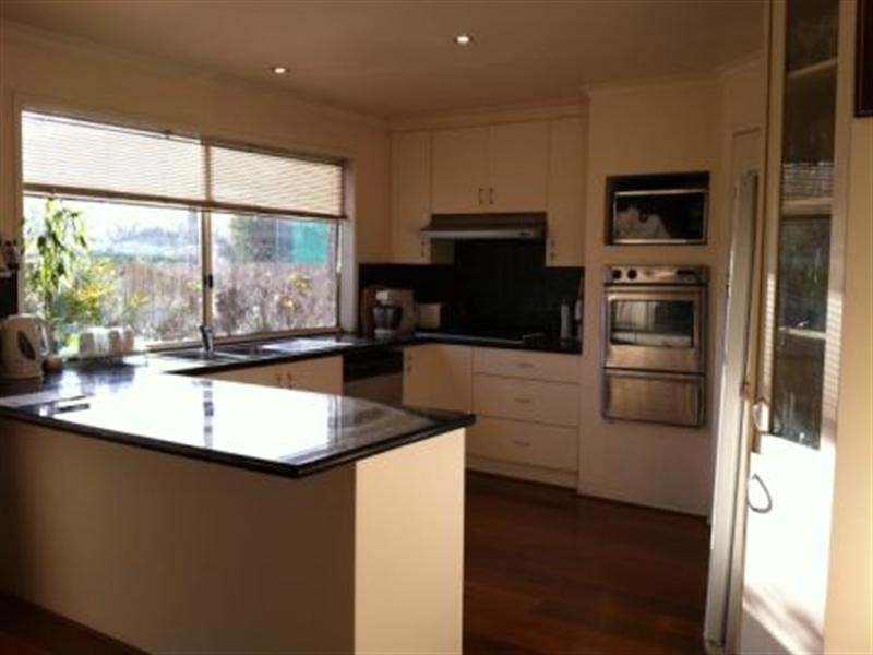 48 Turramurra Drive, Rowville VIC 3178