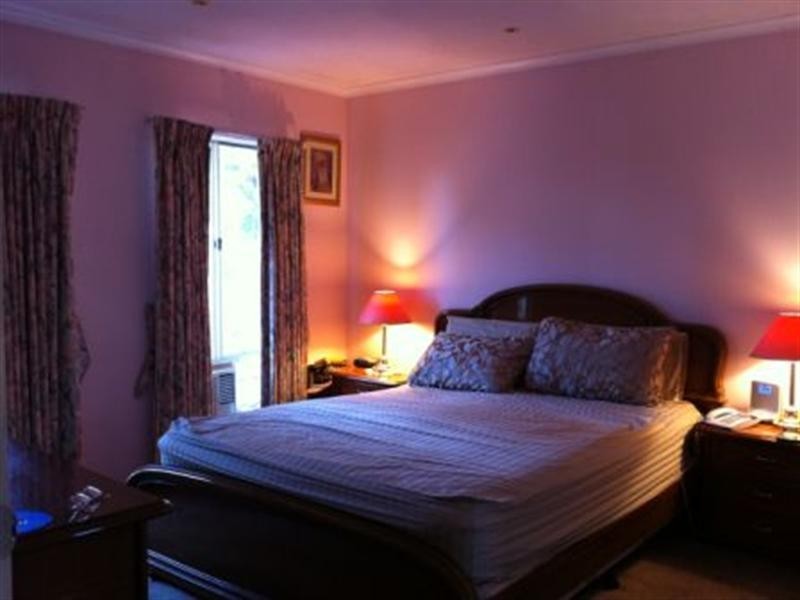 48 Turramurra Drive, Rowville VIC 3178