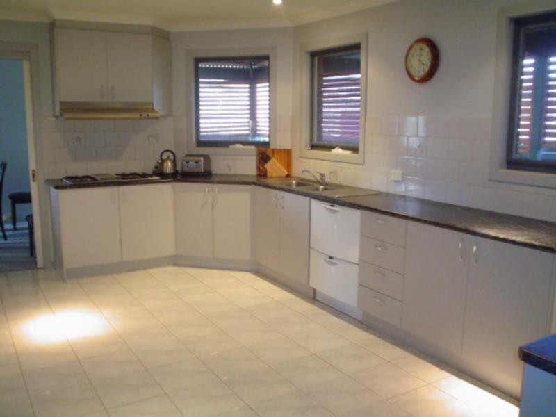 10 Webb Court, Rowville VIC 3178